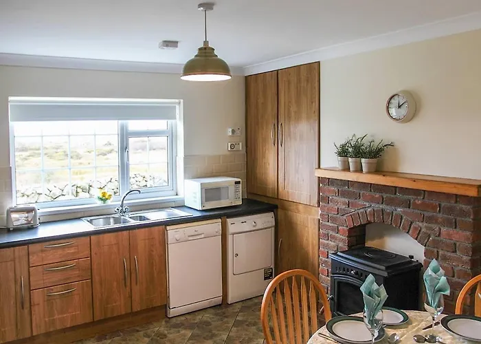3 Bed In Inverin Oc-ii16560 Ballynahown